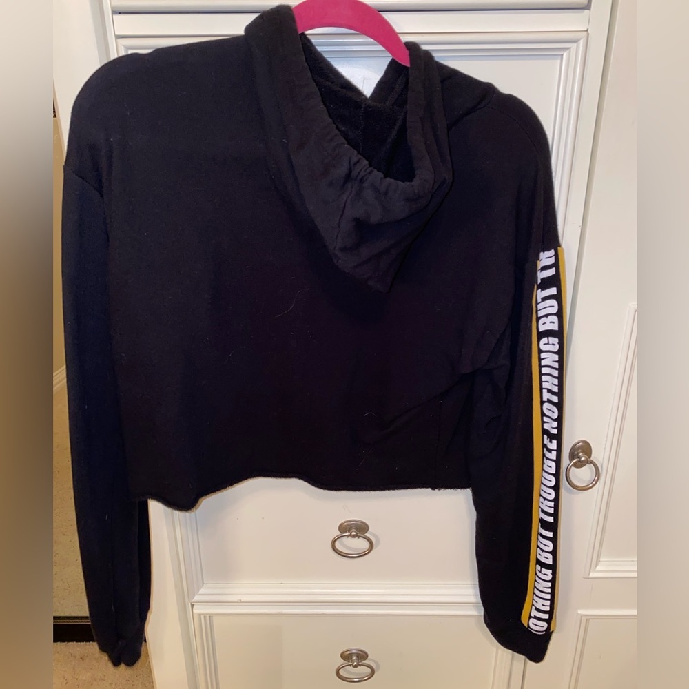 Cropped Hoodie